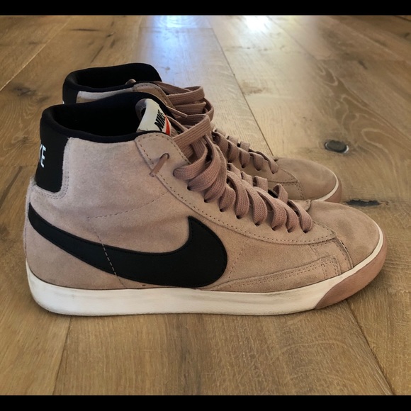 Nike Shoes - Nike suede high tops